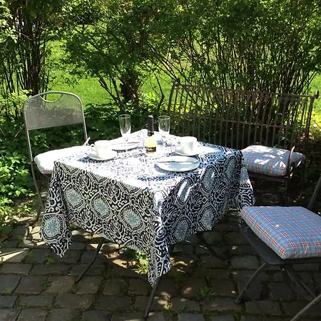 Ferienwohnung Kavaliershaus * Schwerin (Mecklenburg-Vorpommern)